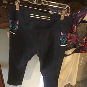 Senita athletics capris